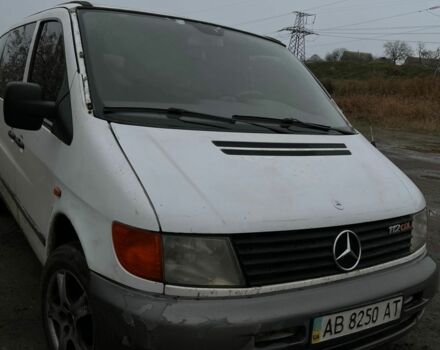 Білий Мерседес Віто, об'ємом двигуна 2 л та пробігом 300 тис. км за 1894 $, фото 1 на Automoto.ua