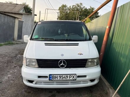 Білий Мерседес Віто, об'ємом двигуна 2.2 л та пробігом 387 тис. км за 5500 $, фото 1 на Automoto.ua