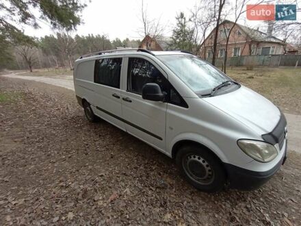 Мерседес Вито 2004 в Лебедине на Automoto.ua Белый Мерседес Вито, объемом двигателя 2.15 л и пробегом 360 тыс. км за 5200 $, фото 1 на Automoto.ua