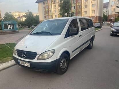 Белый Мерседес Вито, объемом двигателя 2.2 л и пробегом 410 тыс. км за 5600 $, фото 1 на Automoto.ua