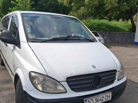 Білий Мерседес Віто, об'ємом двигуна 2.15 л та пробігом 300 тис. км за 5000 $, фото 1 на Automoto.ua