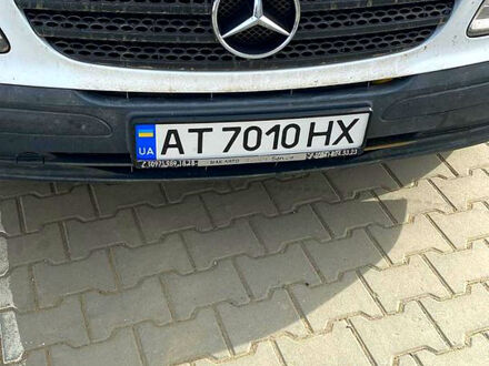 Мерседес Вито 2005 в Снятине на Automoto.ua Белый Мерседес Вито, объемом двигателя 2.1 л и пробегом 372 тыс. км за 7100 $, фото 1 на Automoto.ua