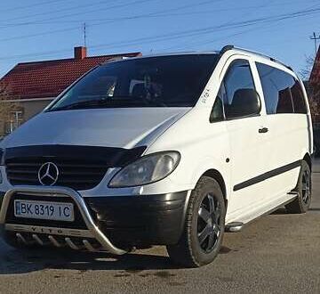 Мерседес Віто 2005 у Костополе на Automoto.ua Білий Мерседес Віто, об'ємом двигуна 2.15 л та пробігом 374 тис. км за 6000 $, фото 1 на Automoto.ua