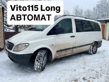 Белый Мерседес Вито, объемом двигателя 2.2 л и пробегом 333 тыс. км за 4999 $, фото 1 на Automoto.ua
