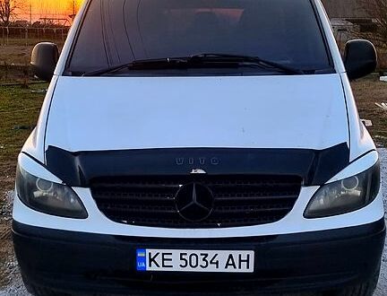 Мерседес Вито 2005 в Днепре (Днепропетровске) на Automoto.ua Белый Мерседес Вито, объемом двигателя 2.1 л и пробегом 230 тыс. км за 6800 $, фото 1 на Automoto.ua
