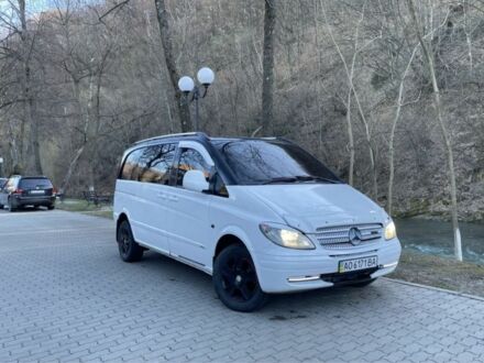 Мерседес Віто 2006 у Ужгороді на Automoto.ua Білий Мерседес Віто, об'ємом двигуна 2.1 л та пробігом 300 тис. км за 6000 $, фото 1 на Automoto.ua