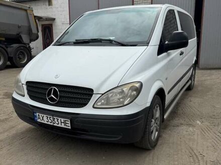 Белый Мерседес Вито, объемом двигателя 2.15 л и пробегом 323 тыс. км за 5200 $, фото 1 на Automoto.ua