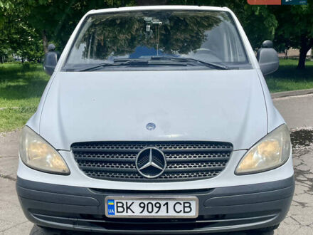 Мерседес Вито 2006 в Ровно на Automoto.ua Белый Мерседес Вито, объемом двигателя 2.15 л и пробегом 268 тыс. км за 6450 $, фото 1 на Automoto.ua