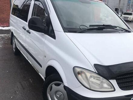 Мерседес Вито 2006 в Львове на Automoto.ua Белый Мерседес Вито, объемом двигателя 2.2 л и пробегом 334 тыс. км за 7150 $, фото 1 на Automoto.ua