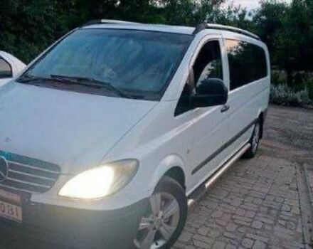 Белый Мерседес Вито, объемом двигателя 2.15 л и пробегом 625 тыс. км за 3500 $, фото 1 на Automoto.ua
