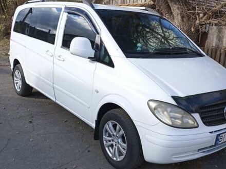 Мерседес Вито 2006 в Полтаве на Automoto.ua Белый Мерседес Вито, объемом двигателя 2.15 л и пробегом 300 тыс. км за 6800 $, фото 1 на Automoto.ua