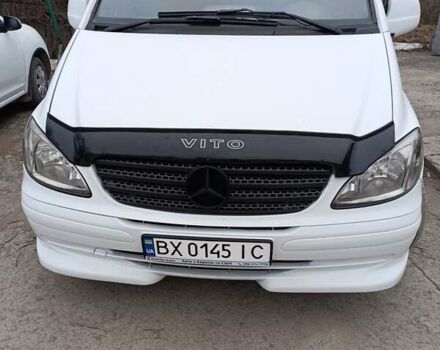 Белый Мерседес Вито, объемом двигателя 2.2 л и пробегом 250 тыс. км за 6850 $, фото 1 на Automoto.ua