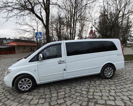 Белый Мерседес Вито, объемом двигателя 2.15 л и пробегом 477 тыс. км за 7980 $, фото 1 на Automoto.ua