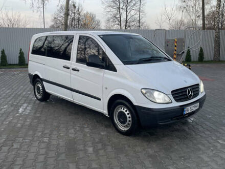 Белый Мерседес Вито, объемом двигателя 2.2 л и пробегом 365 тыс. км за 6350 $, фото 1 на Automoto.ua