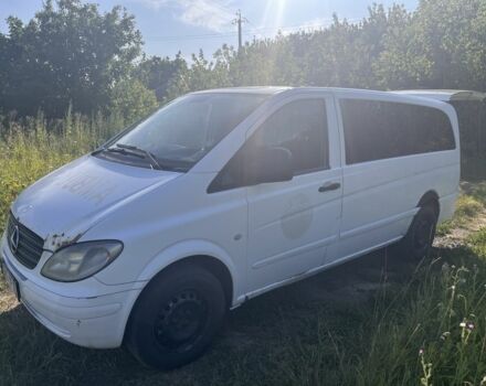 Белый Мерседес Вито, объемом двигателя 2.2 л и пробегом 780 тыс. км за 4000 $, фото 1 на Automoto.ua