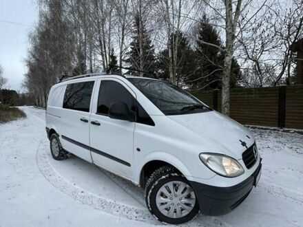 Белый Мерседес Вито, объемом двигателя 2.15 л и пробегом 600 тыс. км за 6250 $, фото 1 на Automoto.ua