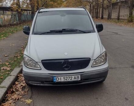 Белый Мерседес Вито, объемом двигателя 2.15 л и пробегом 495 тыс. км за 9999 $, фото 1 на Automoto.ua