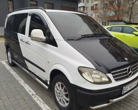 Белый Мерседес Вито, объемом двигателя 2.1 л и пробегом 444 тыс. км за 8300 $, фото 1 на Automoto.ua