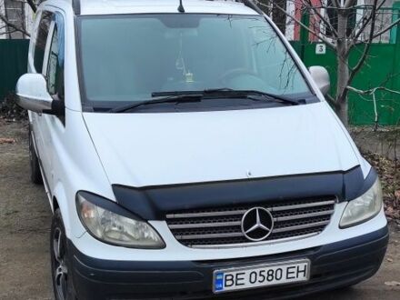 Белый Мерседес Вито, объемом двигателя 2.1 л и пробегом 633 тыс. км за 9000 $, фото 1 на Automoto.ua