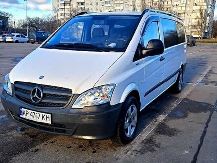 Білий Мерседес Віто, об'ємом двигуна 2.1 л та пробігом 360 тис. км за 9999 $, фото 1 на Automoto.ua