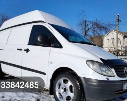 Белый Мерседес Вито, объемом двигателя 2.1 л и пробегом 435 тыс. км за 7797 $, фото 1 на Automoto.ua