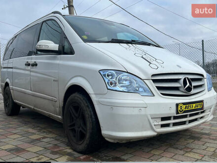 Белый Мерседес Вито, объемом двигателя 2.99 л и пробегом 320 тыс. км за 15000 $, фото 1 на Automoto.ua