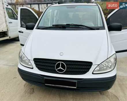 Білий Мерседес Віто, об'ємом двигуна 2.2 л та пробігом 237 тис. км за 9500 $, фото 1 на Automoto.ua
