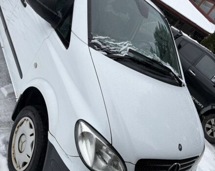 Белый Мерседес Вито, объемом двигателя 2.2 л и пробегом 240 тыс. км за 6398 $, фото 1 на Automoto.ua