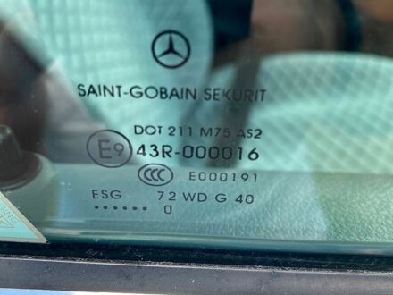 Білий Мерседес Віто, об'ємом двигуна 2.15 л та пробігом 255 тис. км за 14457 $, фото 1 на Automoto.ua