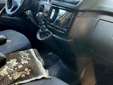 Білий Мерседес Віто, об'ємом двигуна 2.1 л та пробігом 287 тис. км за 11300 $, фото 1 на Automoto.ua