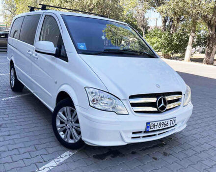 Білий Мерседес Віто, об'ємом двигуна 2.2 л та пробігом 439 тис. км за 12500 $, фото 1 на Automoto.ua