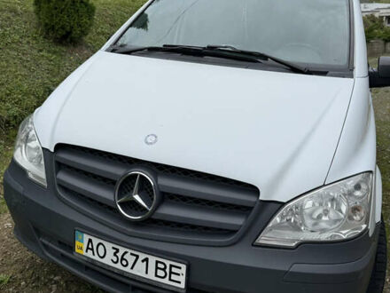 Мерседес Вито 2012 в Тячеве на Automoto.ua Белый Мерседес Вито, объемом двигателя 2.14 л и пробегом 172 тыс. км за 12500 $, фото 1 на Automoto.ua