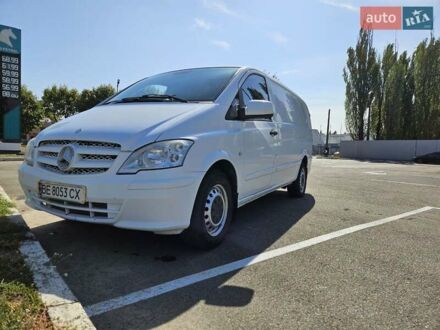 Білий Мерседес Віто, об'ємом двигуна 2.2 л та пробігом 230 тис. км за 9899 $, фото 1 на Automoto.ua
