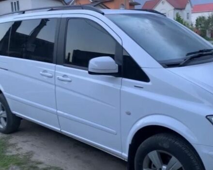 Белый Мерседес Вито, объемом двигателя 2.14 л и пробегом 295 тыс. км за 19500 $, фото 1 на Automoto.ua