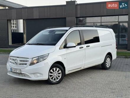 Білий Мерседес Віто, об'ємом двигуна 1.6 л та пробігом 305 тис. км за 13500 $, фото 1 на Automoto.ua