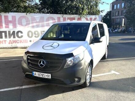 Білий Мерседес Віто, об'ємом двигуна 1.6 л та пробігом 243 тис. км за 14000 $, фото 1 на Automoto.ua