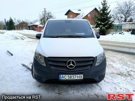 Белый Мерседес Вито, объемом двигателя 2 л и пробегом 24000 тыс. км за 15500 $, фото 1 на Automoto.ua