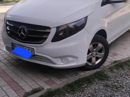 Мерседес Вито 2016 в Хмельницком на Automoto.ua Белый Мерседес Вито, объемом двигателя 1.6 л и пробегом 280 тыс. км за 16000 $, фото 1 на Automoto.ua