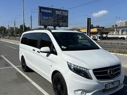 Белый Мерседес Вито, объемом двигателя 2.1 л и пробегом 292 тыс. км за 28100 $, фото 1 на Automoto.ua