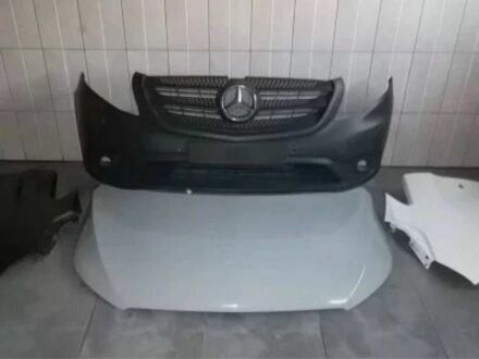 Белый Мерседес Вито, объемом двигателя 0 л и пробегом 100 тыс. км за 300 $, фото 1 на Automoto.ua