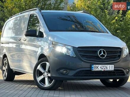 Мерседес Вито 2018 в Днепре (Днепропетровске) на Automoto.ua Белый Мерседес Вито, объемом двигателя 1.6 л и пробегом 287 тыс. км за 16800 $, фото 1 на Automoto.ua