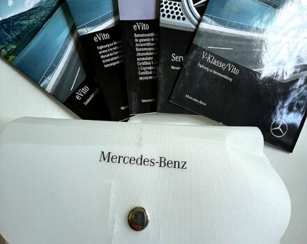 Белый Мерседес Вито, объемом двигателя 0 л и пробегом 55 тыс. км за 18000 $, фото 1 на Automoto.ua