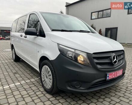 Белый Мерседес Вито, объемом двигателя 1.95 л и пробегом 247 тыс. км за 26550 $, фото 1 на Automoto.ua