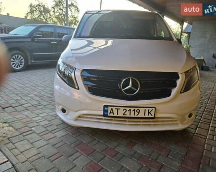 Білий Мерседес Віто, об'ємом двигуна 1.95 л та пробігом 144 тис. км за 28000 $, фото 1 на Automoto.ua
