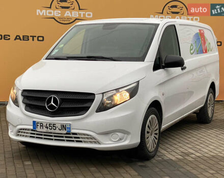 Білий Мерседес Віто, об'ємом двигуна 2.15 л та пробігом 195 тис. км за 20700 $, фото 1 на Automoto.ua