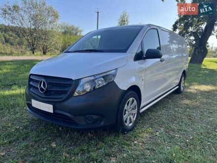 Білий Мерседес Віто, об'ємом двигуна 0 л та пробігом 199 тис. км за 17400 $, фото 1 на Automoto.ua