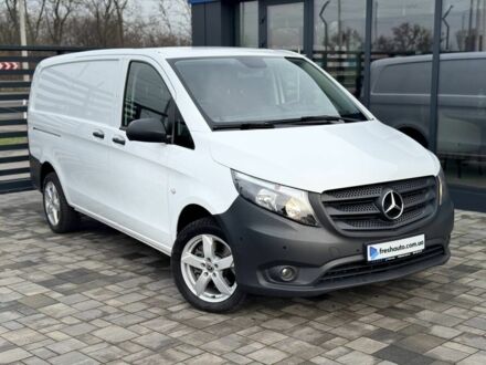 Белый Мерседес Вито, объемом двигателя 2 л и пробегом 186 тыс. км за 25500 $, фото 1 на Automoto.ua