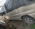 Бежевый Мерседес Вито, объемом двигателя 2.2 л и пробегом 300 тыс. км за 3000 $, фото 3 на Automoto.ua