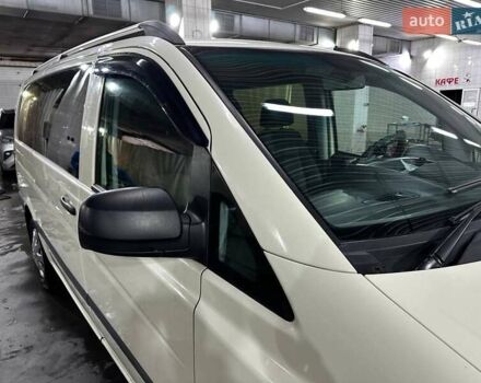 Бежевый Мерседес Вито, объемом двигателя 2.2 л и пробегом 320 тыс. км за 12500 $, фото 18 на Automoto.ua