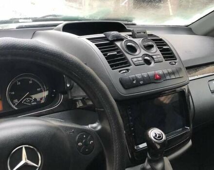 Бежевый Мерседес Вито, объемом двигателя 2.14 л и пробегом 349 тыс. км за 14600 $, фото 1 на Automoto.ua